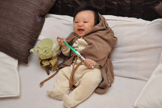 Illustration for article titled The io9 Costume Show Week 2: Baby Jedi, Firefly Awesomeness, and More!